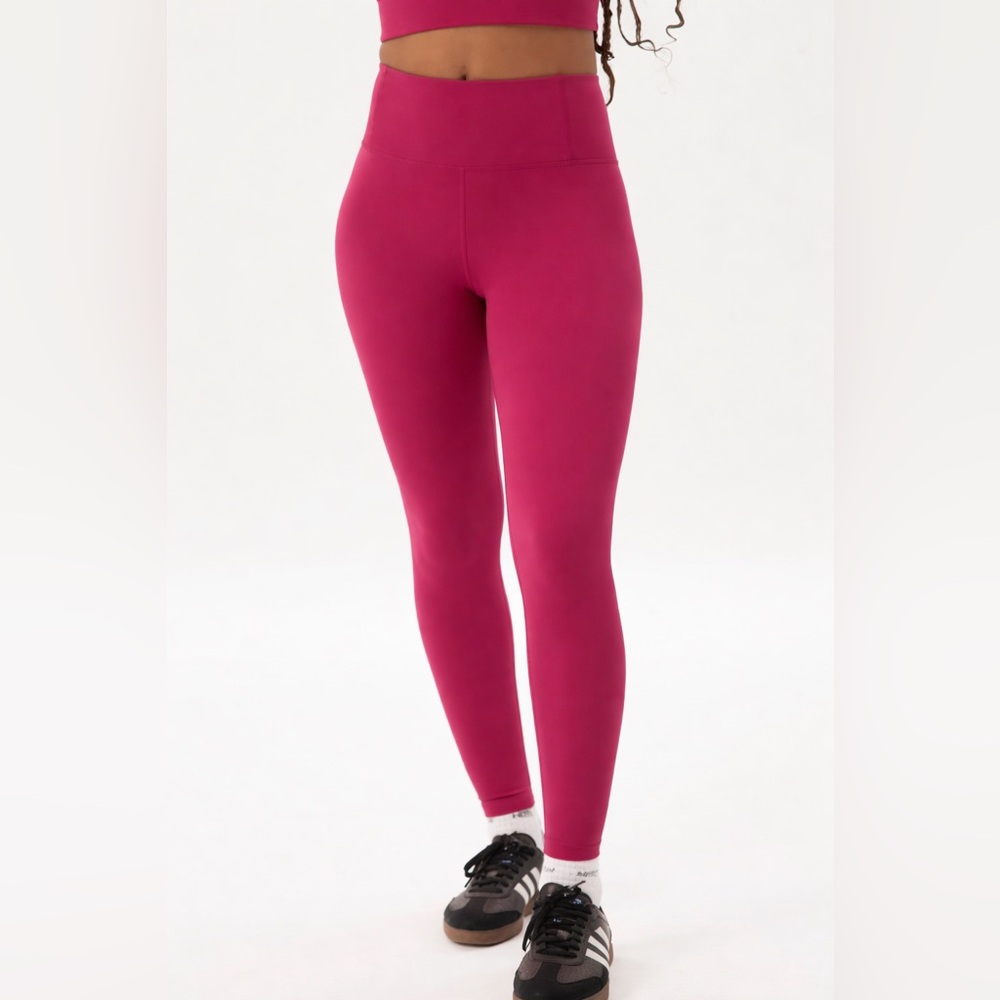 Girlfriend Collective High-Rise Compression Leggings | Berry Pink | Size S